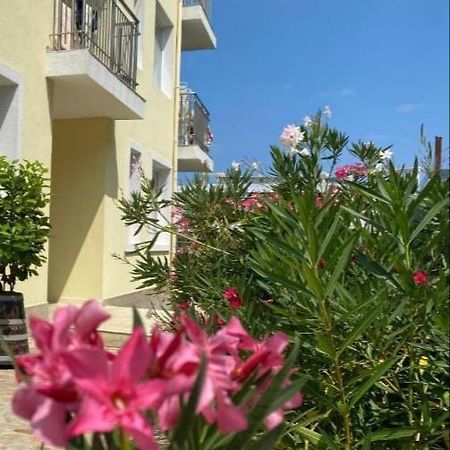 Byala Friendy Sea Apartaments Luaran gambar